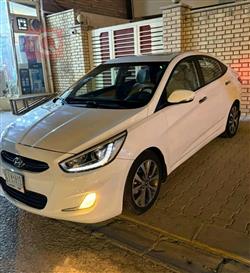 هیوندای ئەکسنت